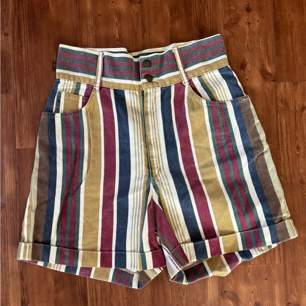 Vintage Stuffed Shirt Striped High-Waisted Shorts